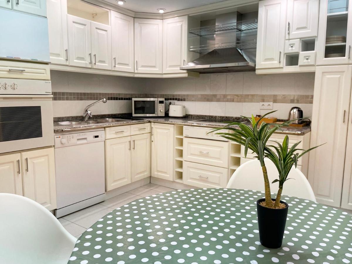 Encantador apartamento de 125 m2 en pleno centro -Prime Video - Hizvo