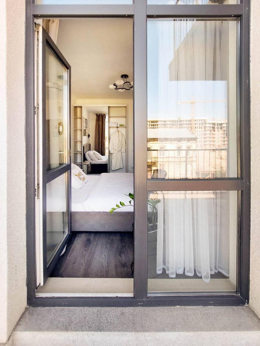 Sweet Home Avalon - Housity