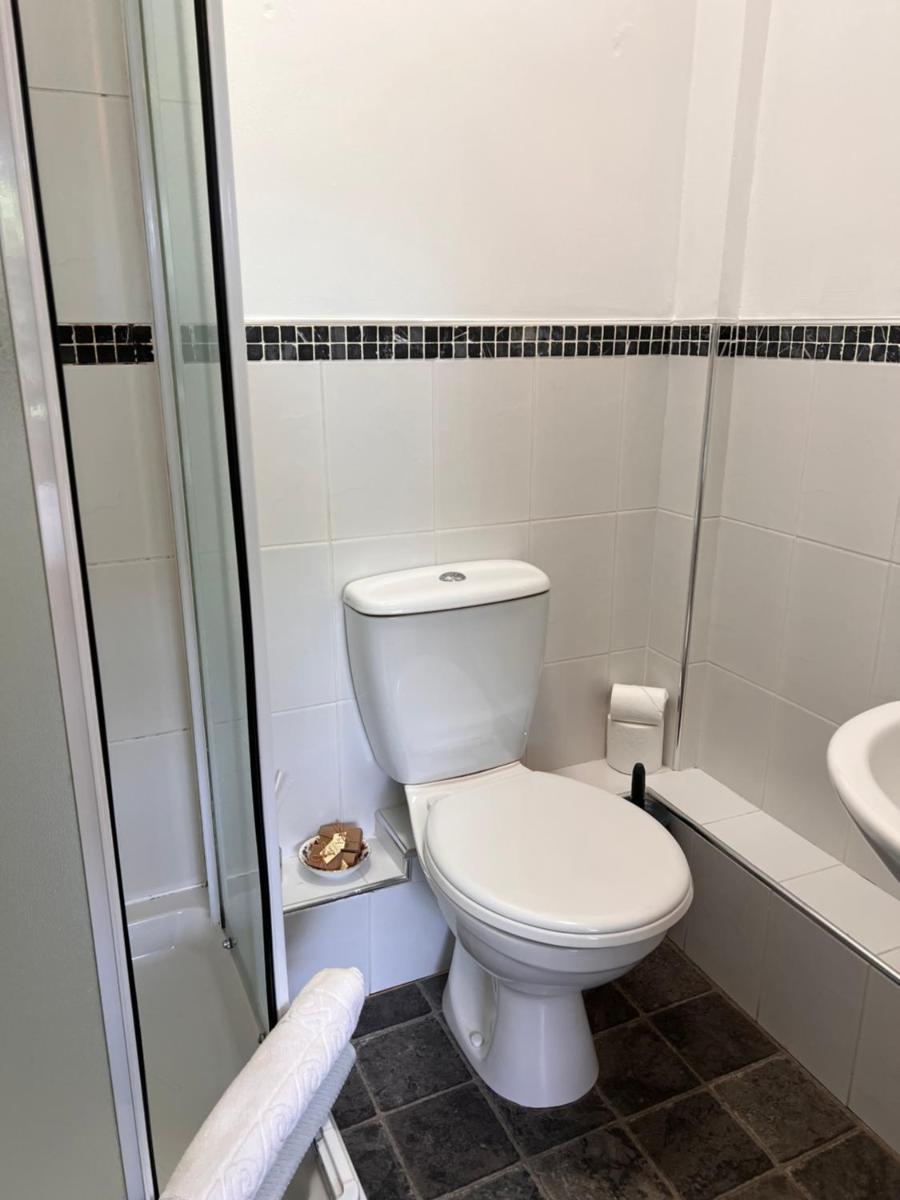 Devonshire Arms Inn - Housity