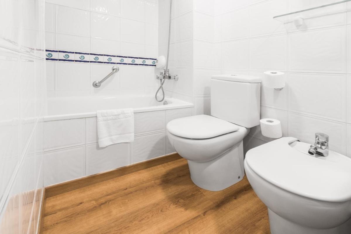 Un baño de Hotel Anabel