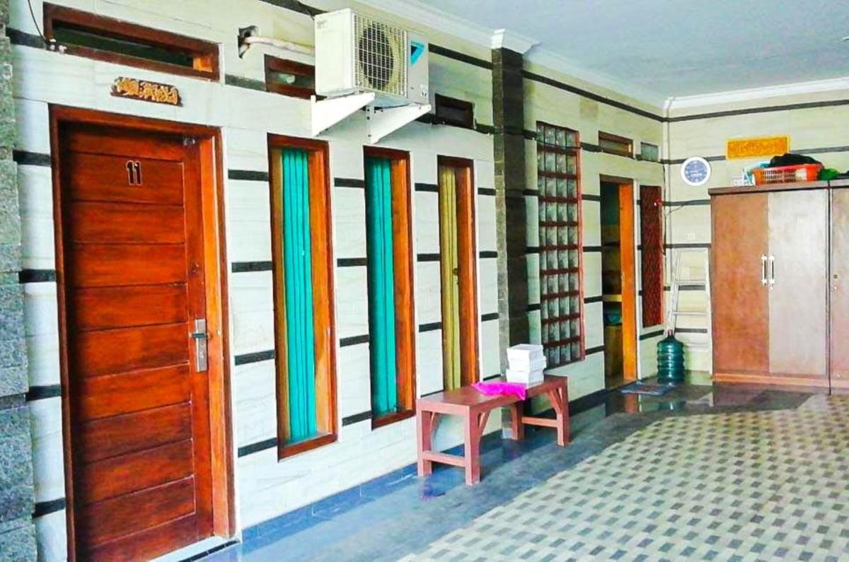 Hotel Abad Baru 1 - Housity