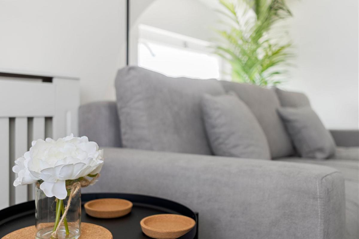 Hansdon Place - by Staytor Accommodation - Housity