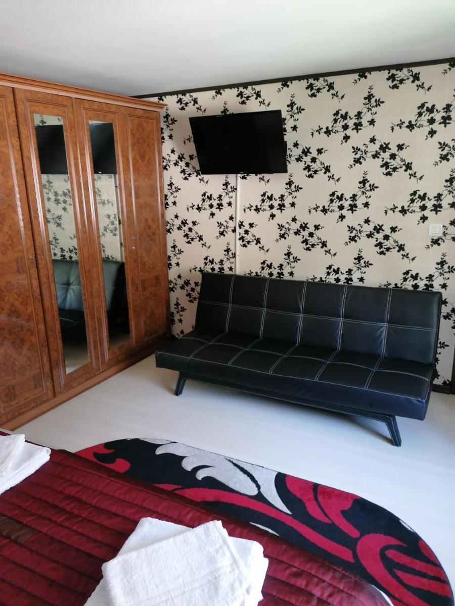 Lotus - Housity