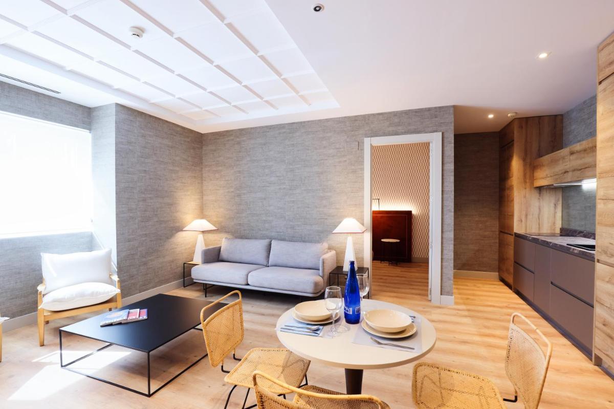 The Apartment by Assethoteles - Housity