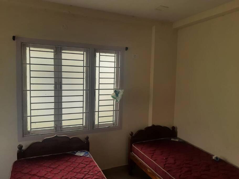 GUEST HOUSE IN ATCHUTAPURAM LOVELY 1-BEDROOM UNIT - Housity