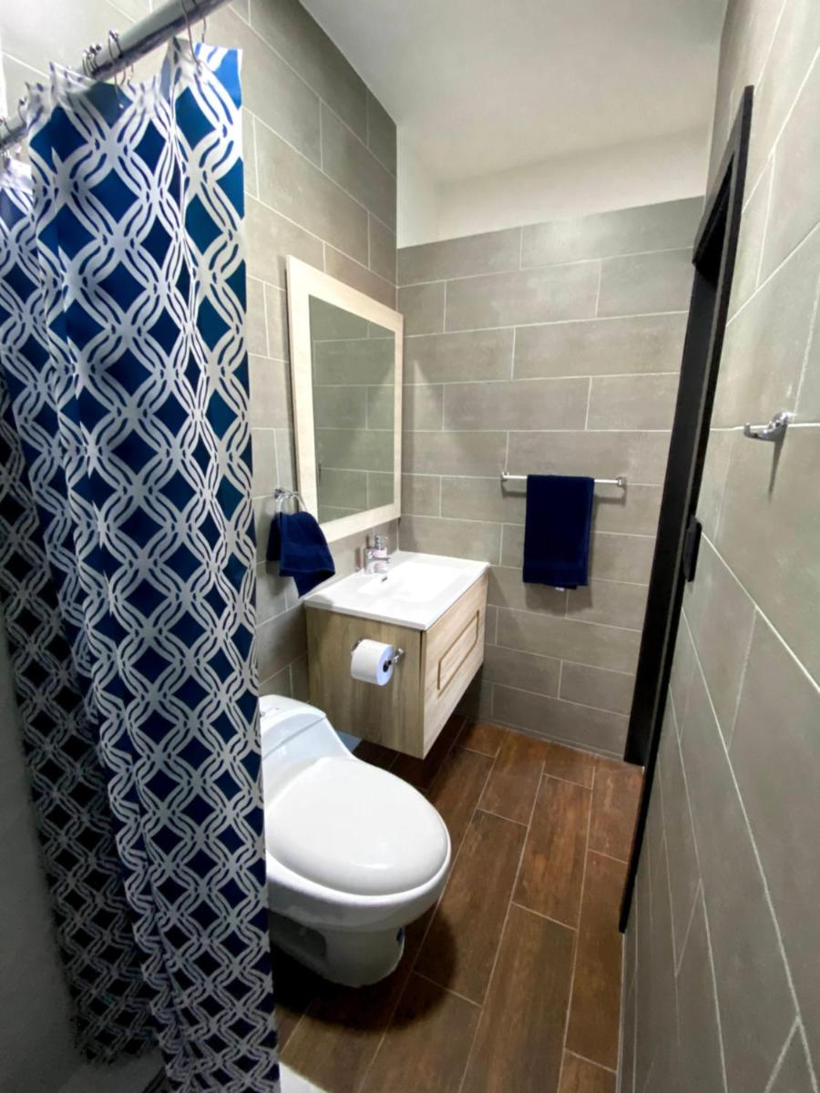 Habitación Ejecutiva cómoda y acogedora - Centro de Manta - Housity