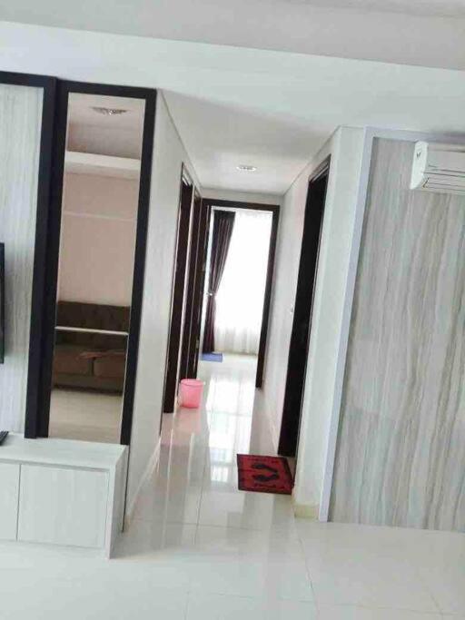 Suitetrails - Best Family Holiday Rent 4bedroom at Agung Pondomoro land Borneo bay city