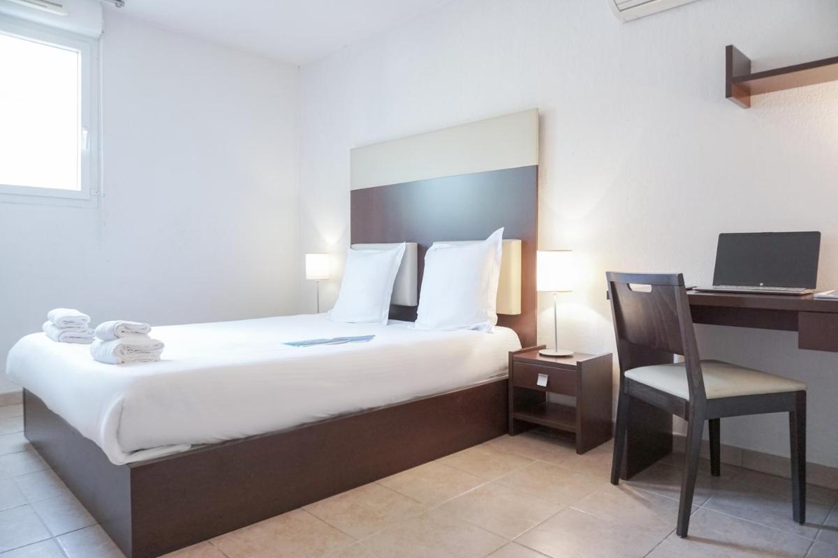 Comfort Aparthotel Six-Fours - Housity