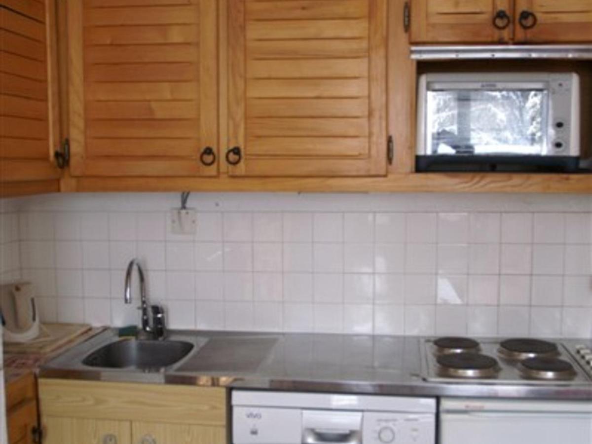 2 pièces au pied des pistes, 6 couchages - FR-1-557-35 - Housity