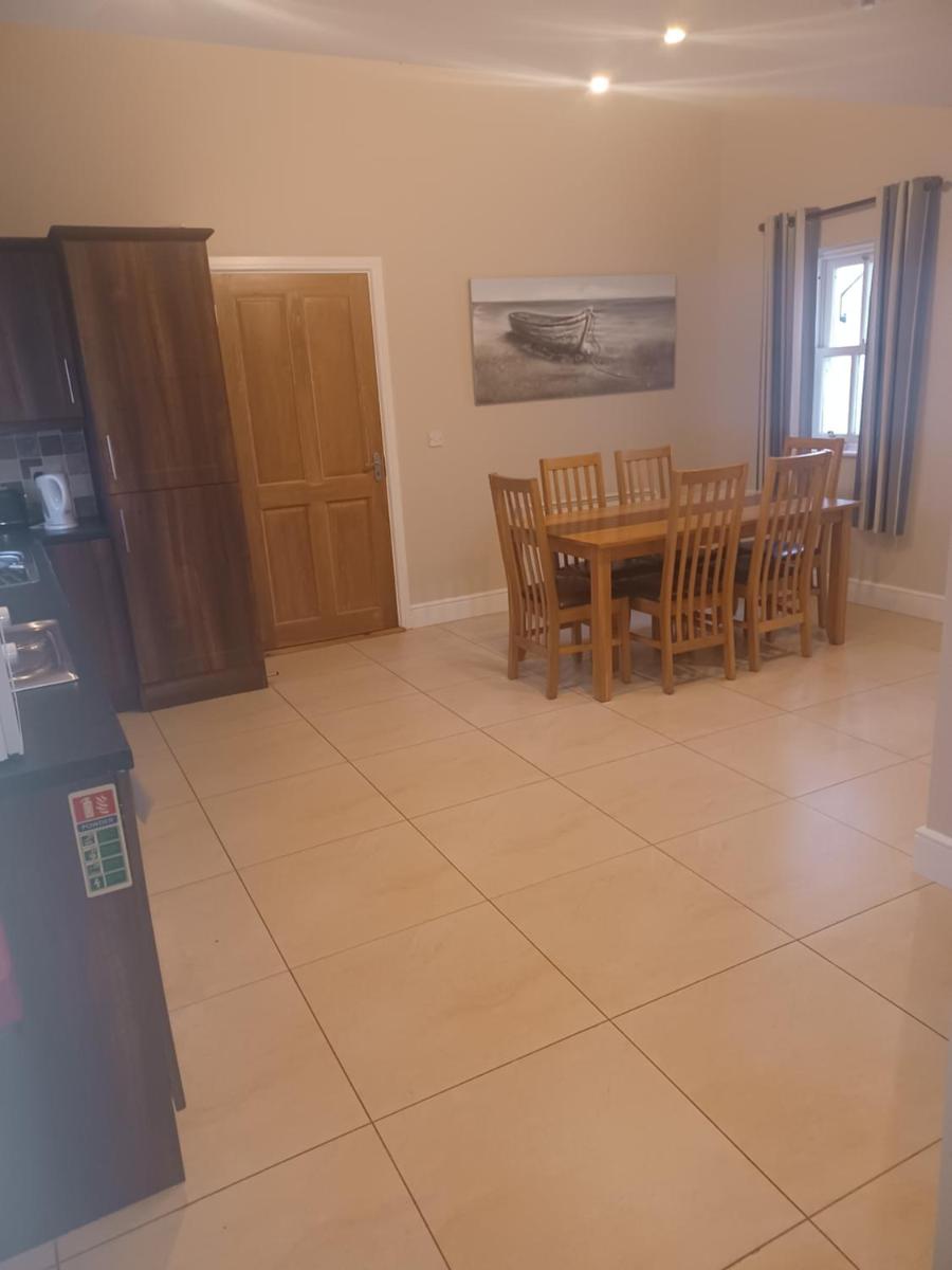 Suitetrails - No 9 Seanachaí Holiday Homes Holiday home