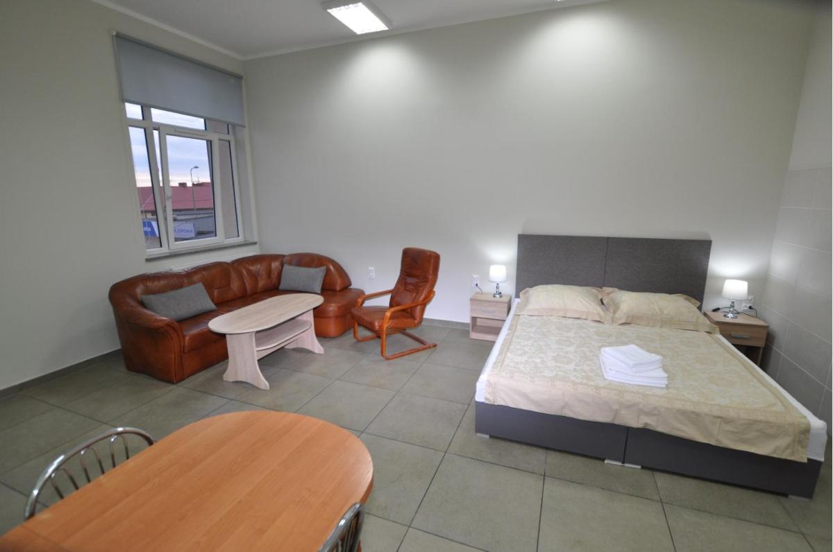 Mieszkania Sowiogórskie u podnóża Gór Sowich - Housity