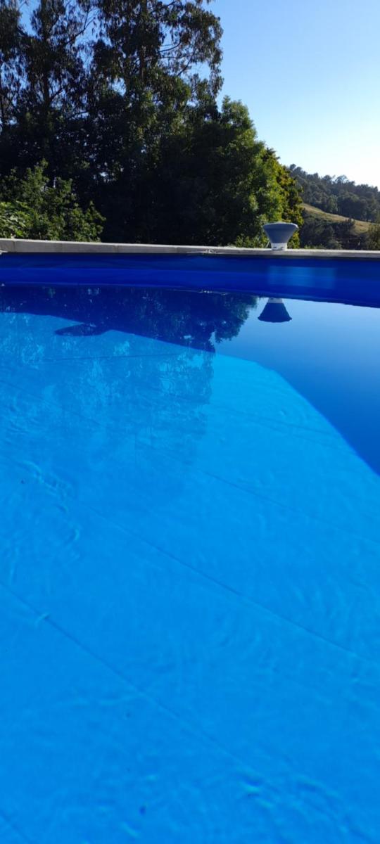 Agradable casa de campo con piscina - Housity