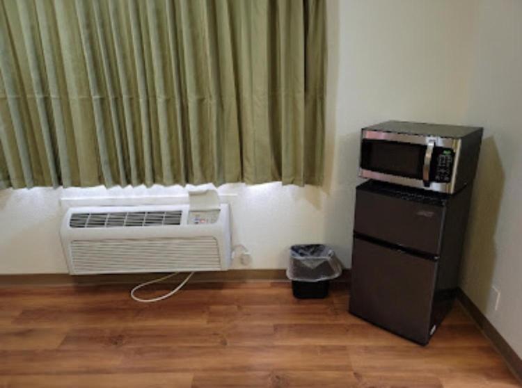 American Inn - Housity