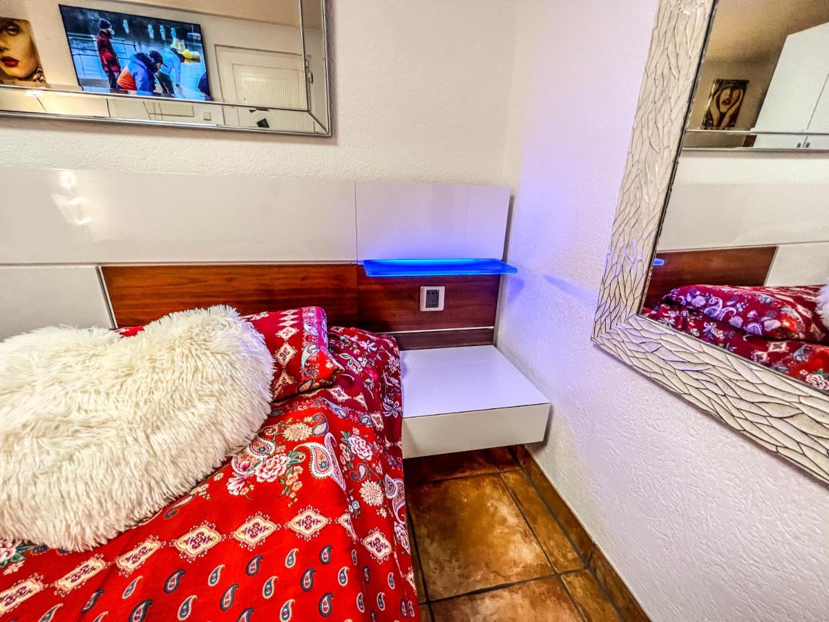 Studio romantique vue sur camping - Housity