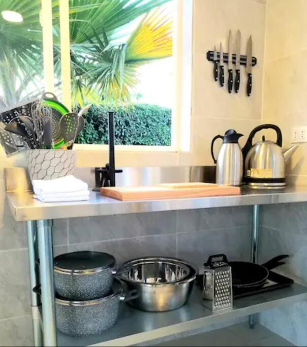 Alojamiento vacacional completo 8 habitaciones 9 baños con piscina - Housity