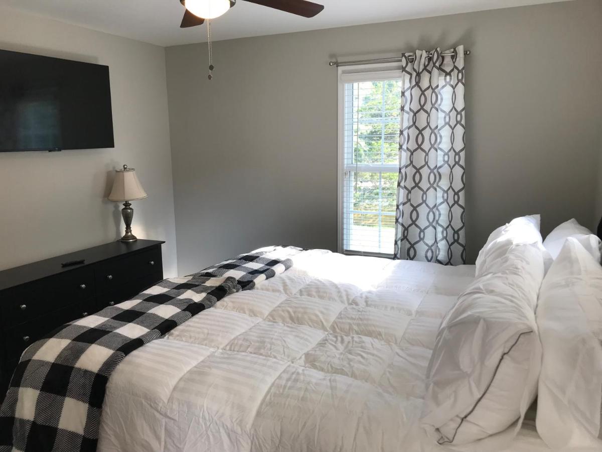 Brand New 3 bedroom 2 bath Home (Built 2022) - Housity
