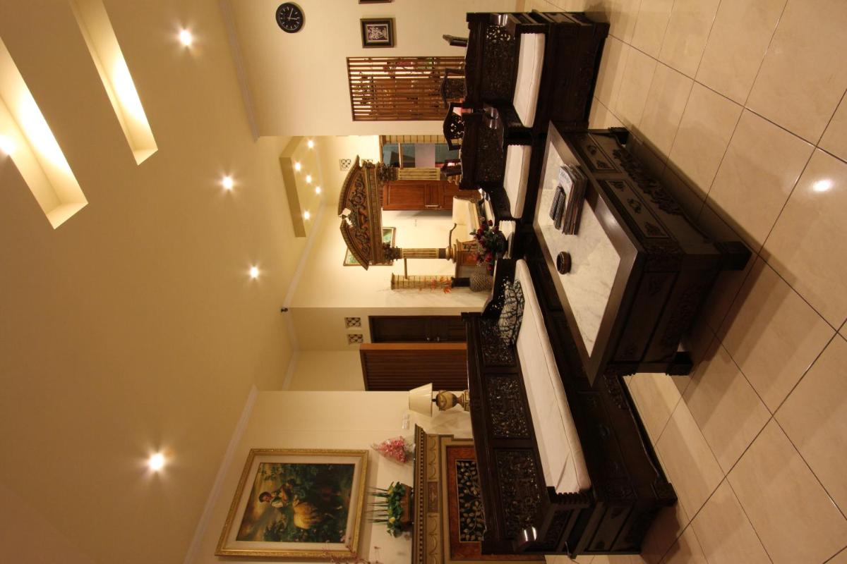 griya desa hotel & pool - Housity