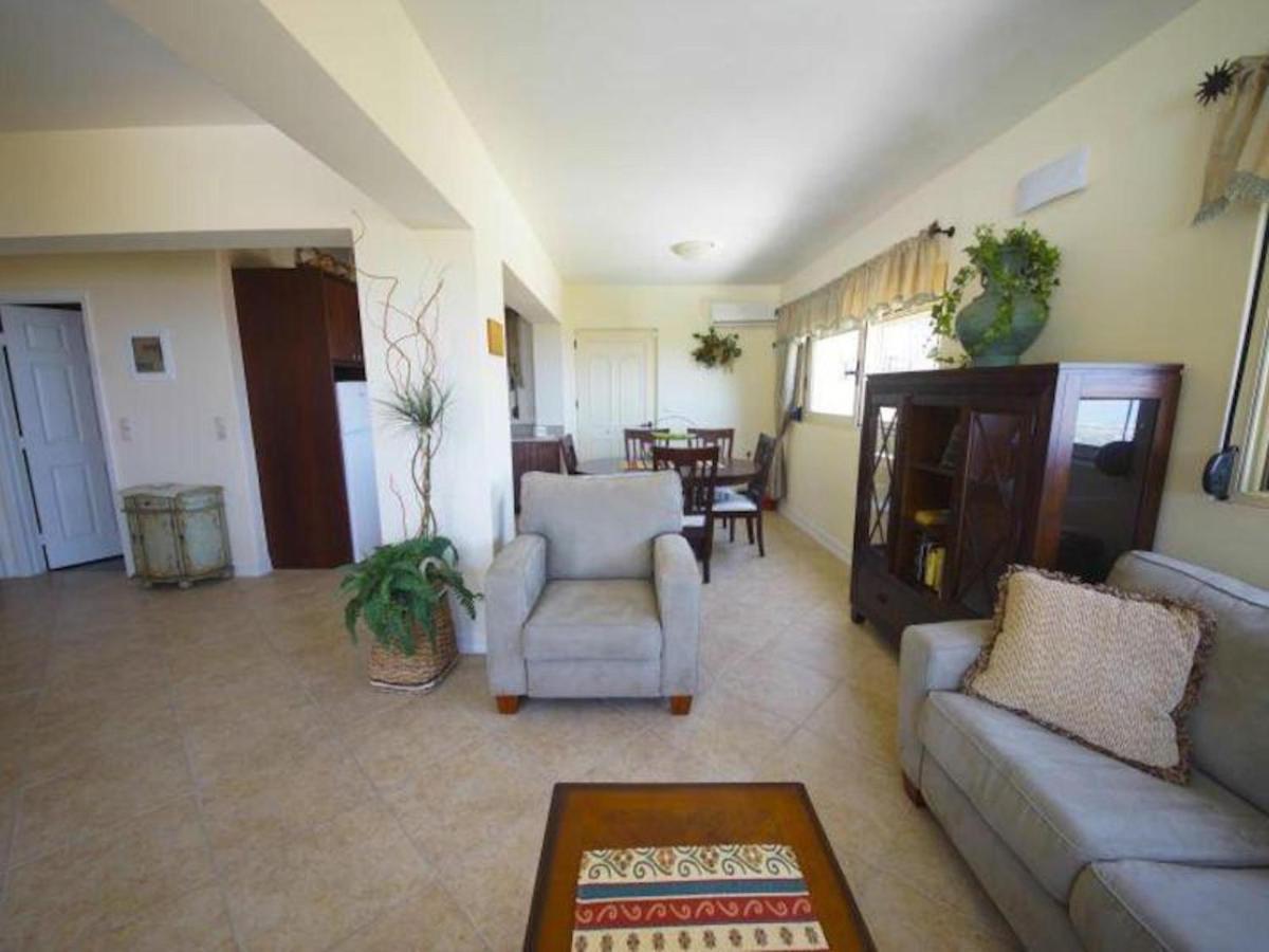 Holiday house for 10 persons, with swimming pool - Housity