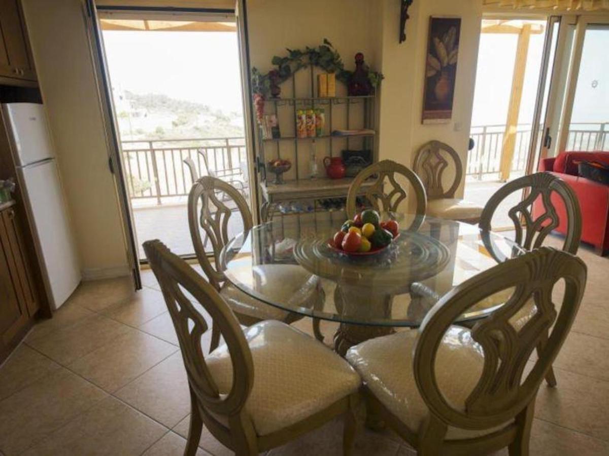 Holiday house for 10 persons, with swimming pool - Housity