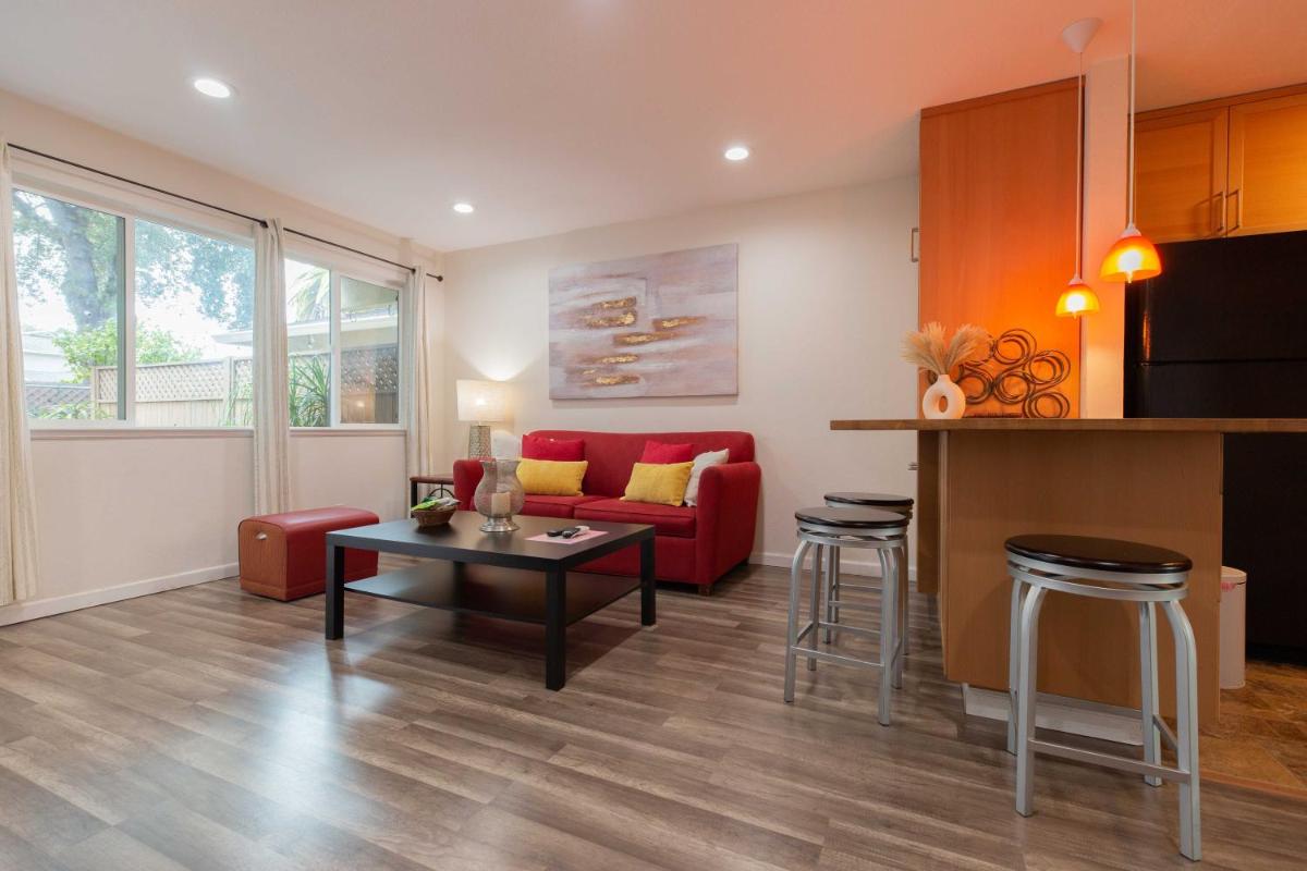 Redwood Place in Heart of Silicon Valley - Housity