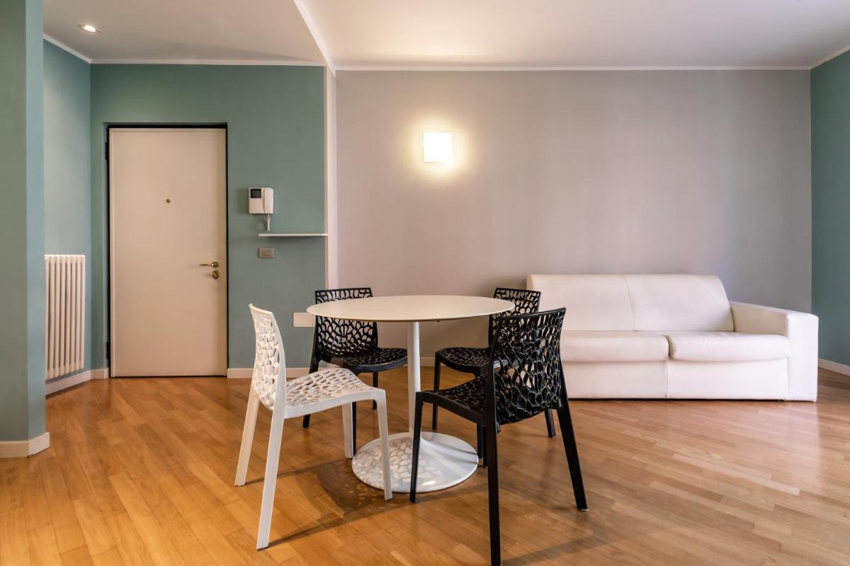Porta Nuova Central Studio - Housity