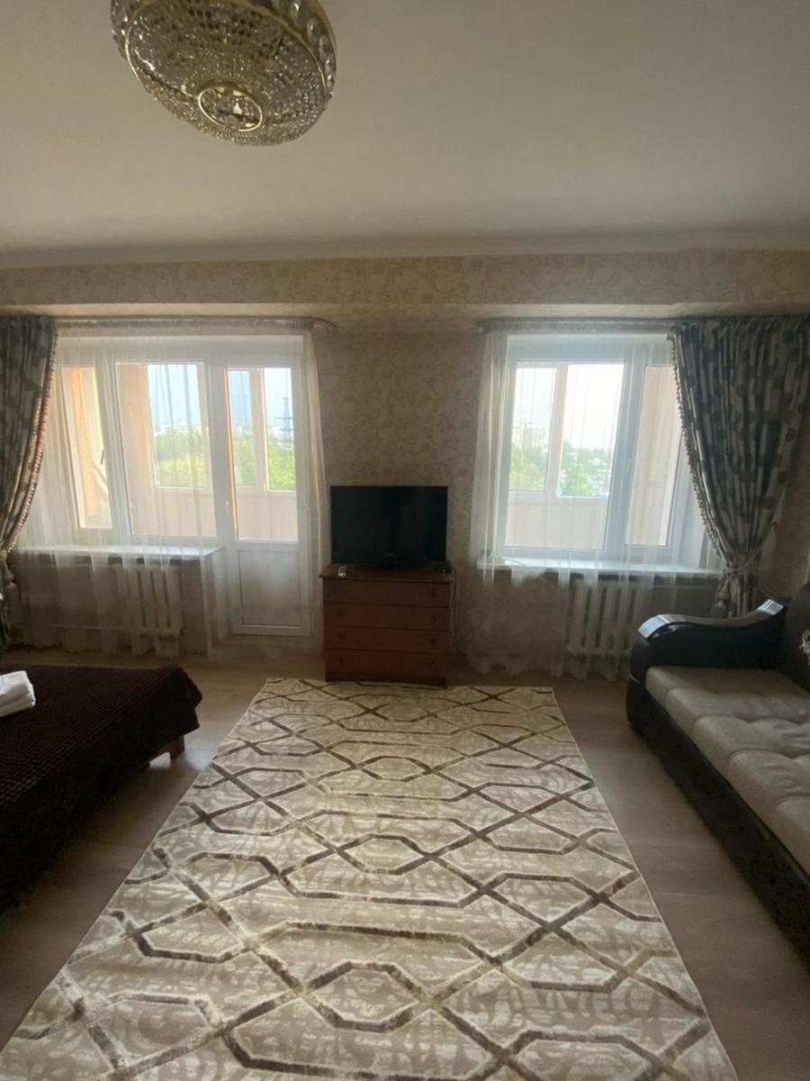 Apartment Zhambula - Housity