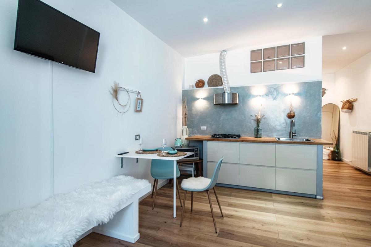 Il Nido Tra Le Mura - by MyHomeInComo - Housity