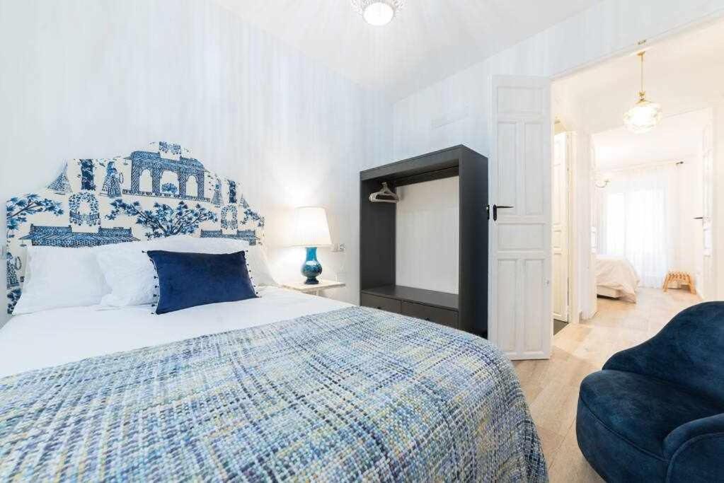 Room Boutique Calma Laura By KubiK - Housity