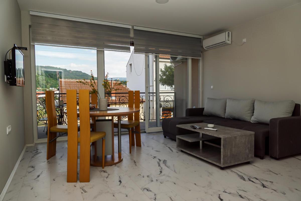 Royal apartments - Housity
