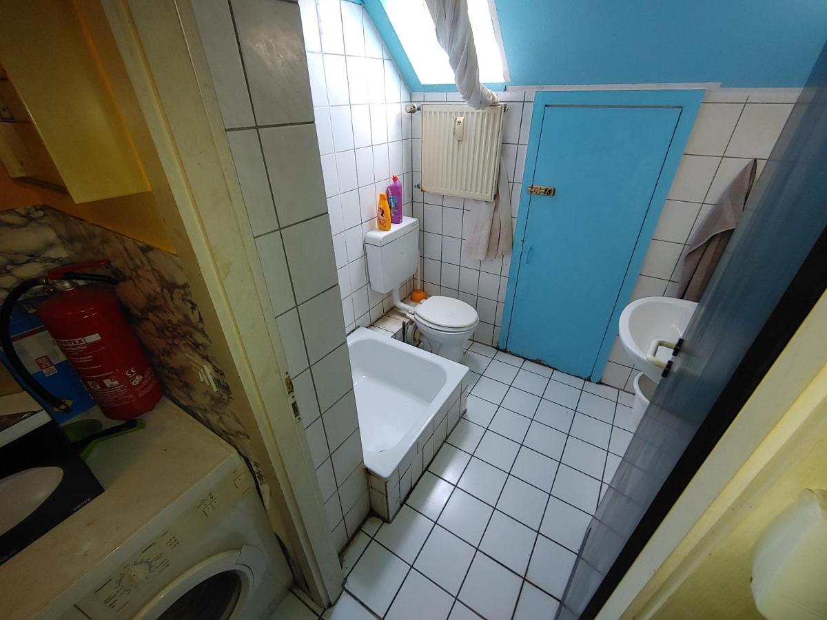 PrivateLittleSingelWGroomAltenESSEN - Housity