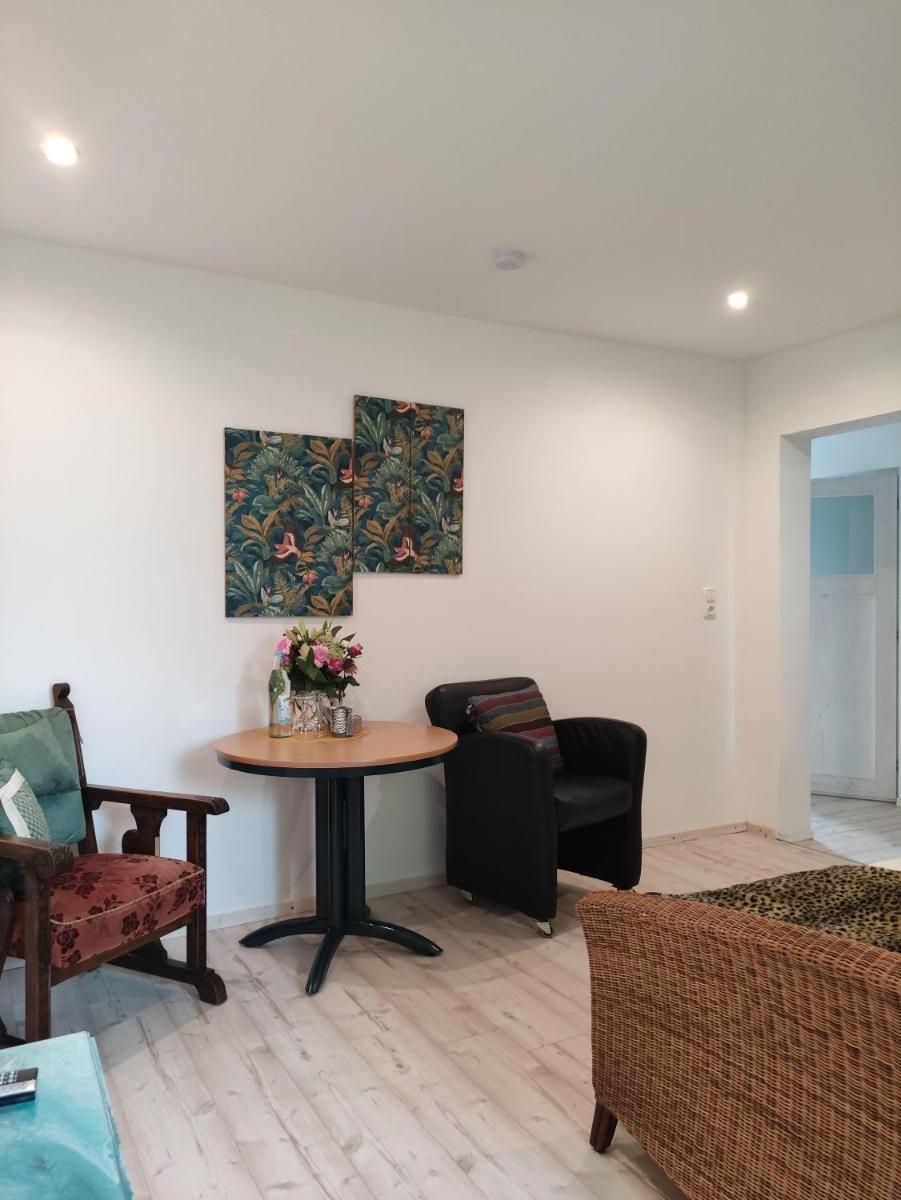 Ferienwohnung-Eider-im-Karolinenkoog-Erholung-zwischen-Feld-und-Deich - Housity