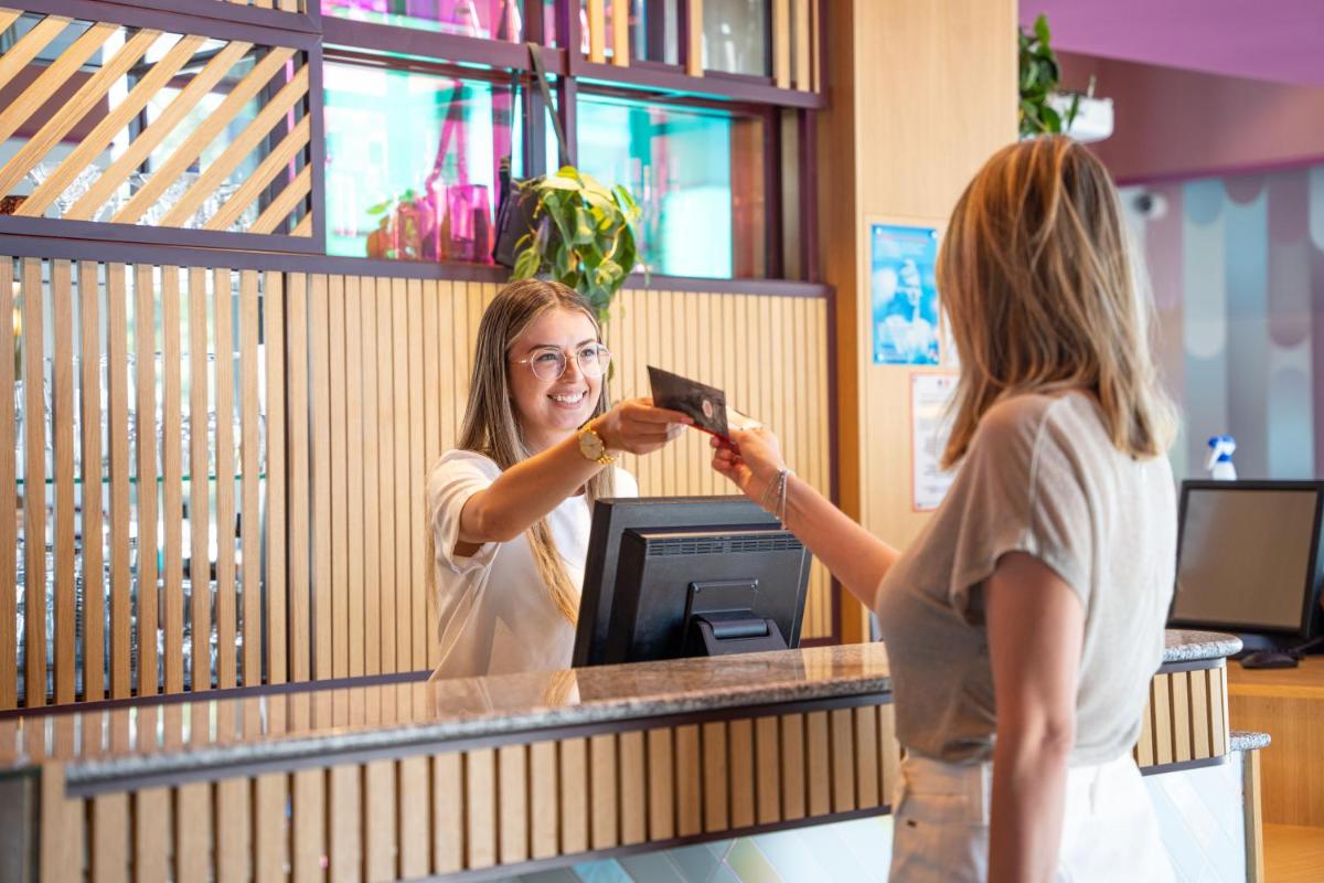Clients de l'établissement Aiden by Best Western Clermont-Ferrand Hotel & Spa