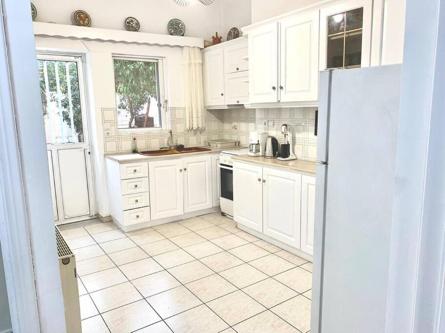 Spacious Condo in Athens - Housity