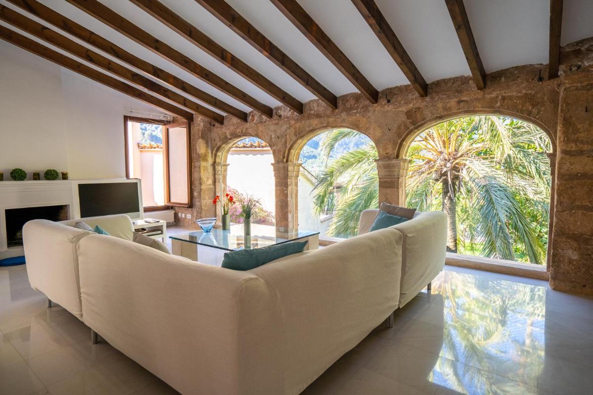 Hotel Can Verdera - Housity