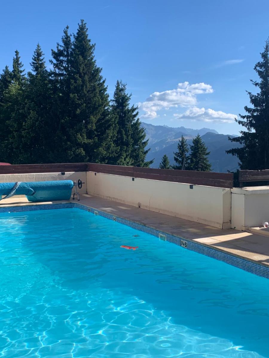 Ski-to-door apartment au Collet d'Allevard - Housity