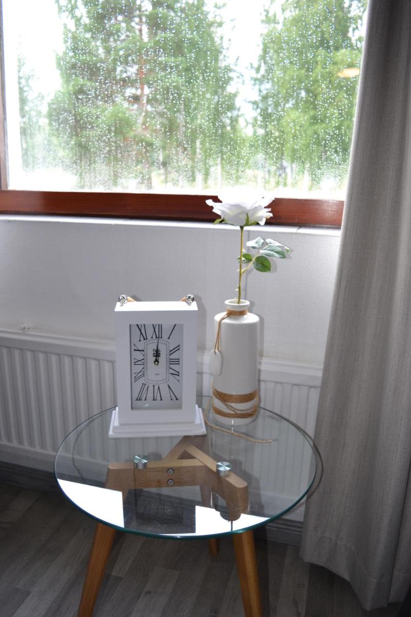 Comfortable hotel room at Ellivuori Resort - Housity