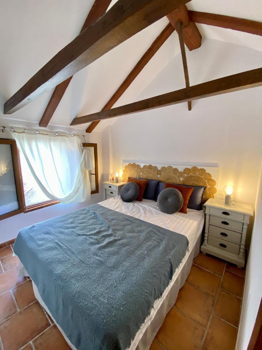 Casa Bodijar - Casa Rural en Lentegi - Housity
