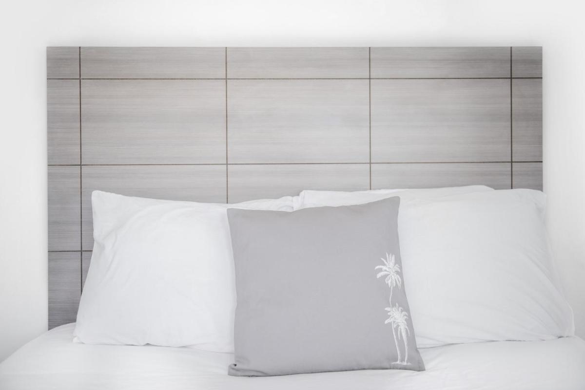 Hermosa Hotel - Housity