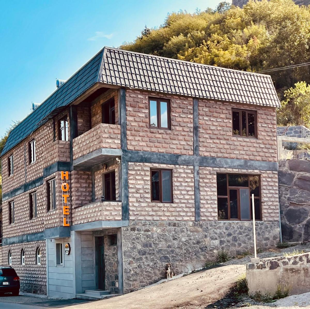 Rafting House - Housity