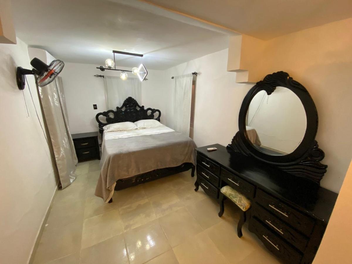 3 bedrooms with AC and 2 bathrooms home in Residential area - Housity