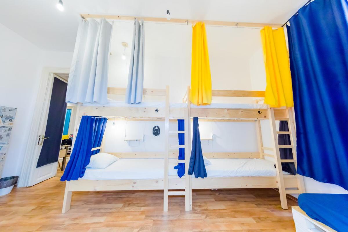 Cloud 9 House - Housity