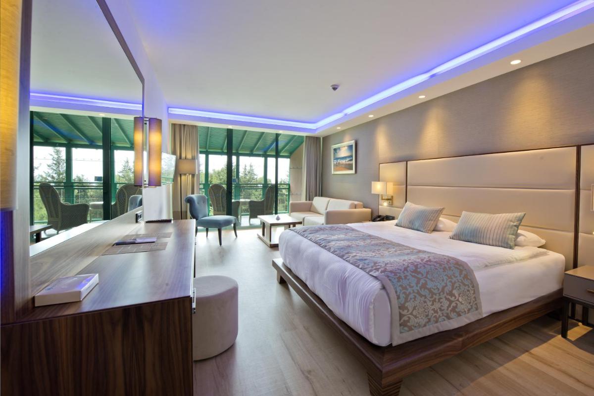 Liberty Lykia Adults Only - Housity