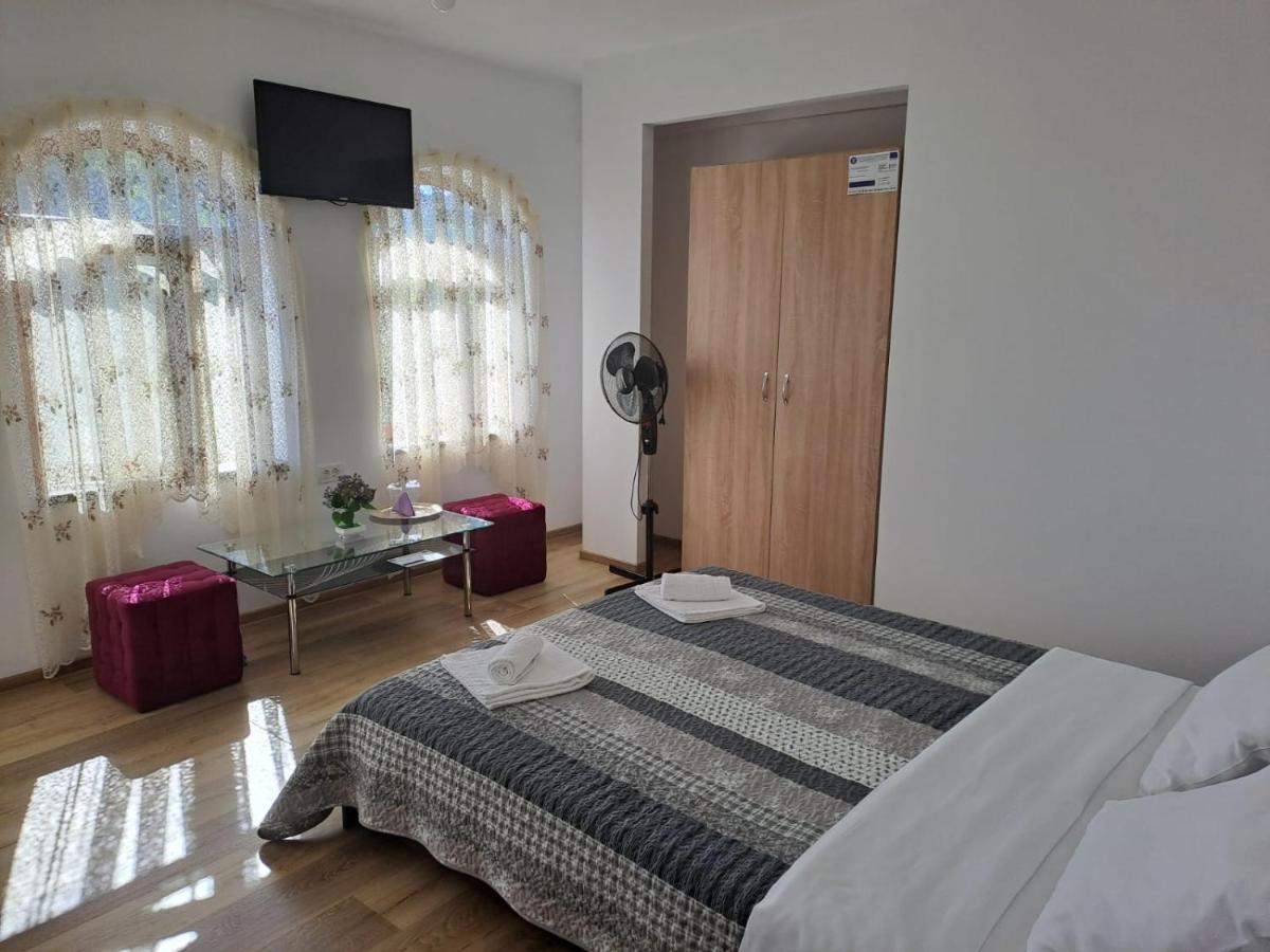 Agropensiunea Olteanu - Housity