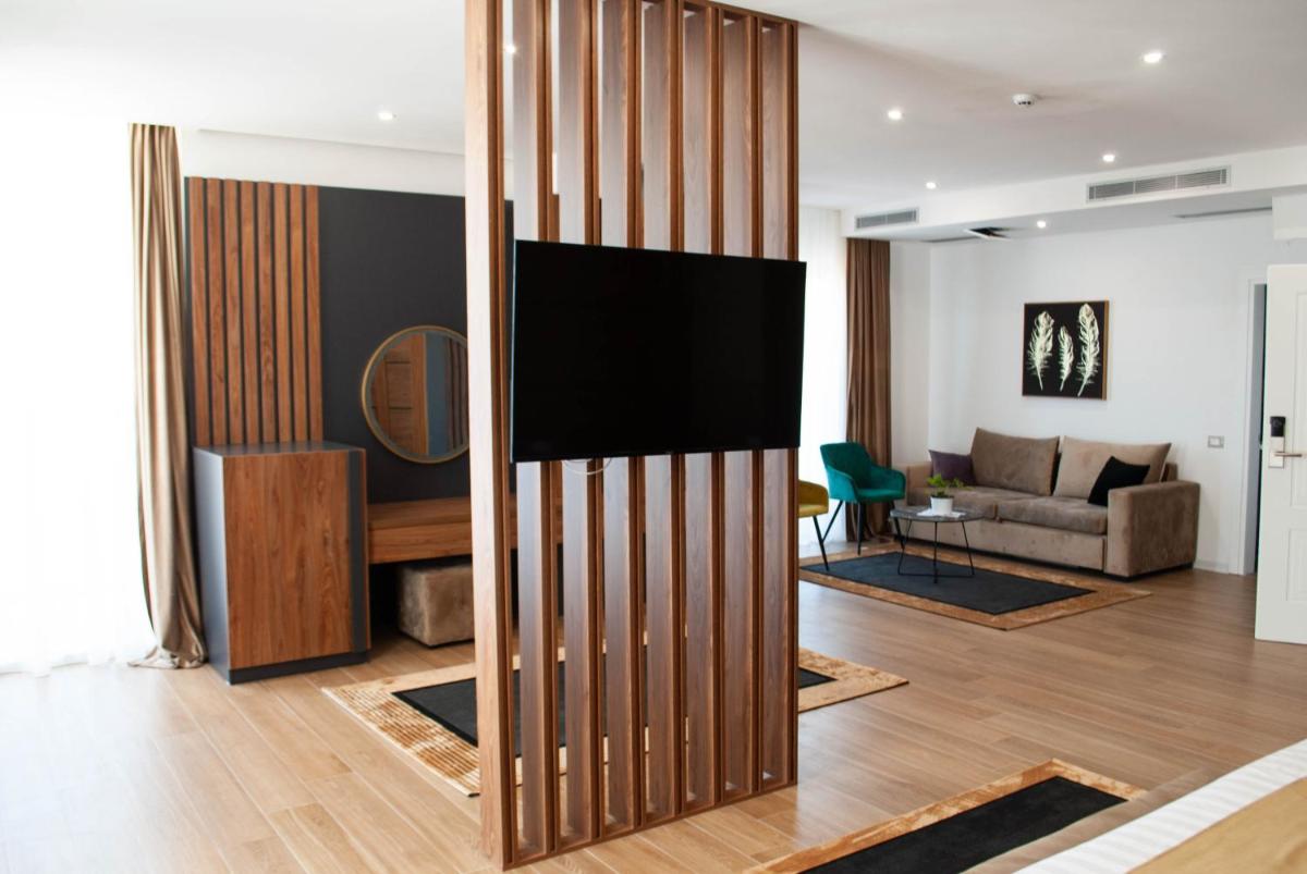 Hilal Palace - Halal - Housity