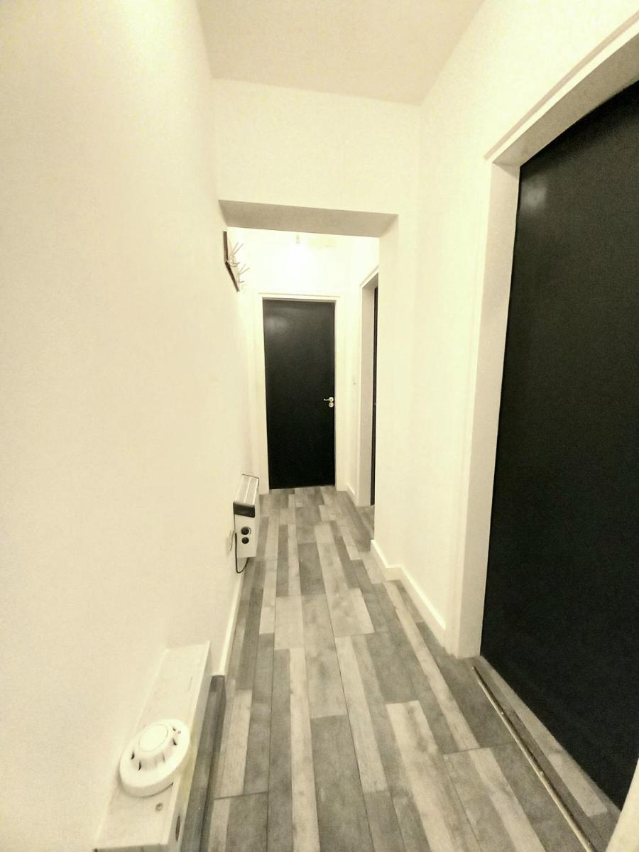 L2 APARTMENTS -CITY CENTER - - Hizvo