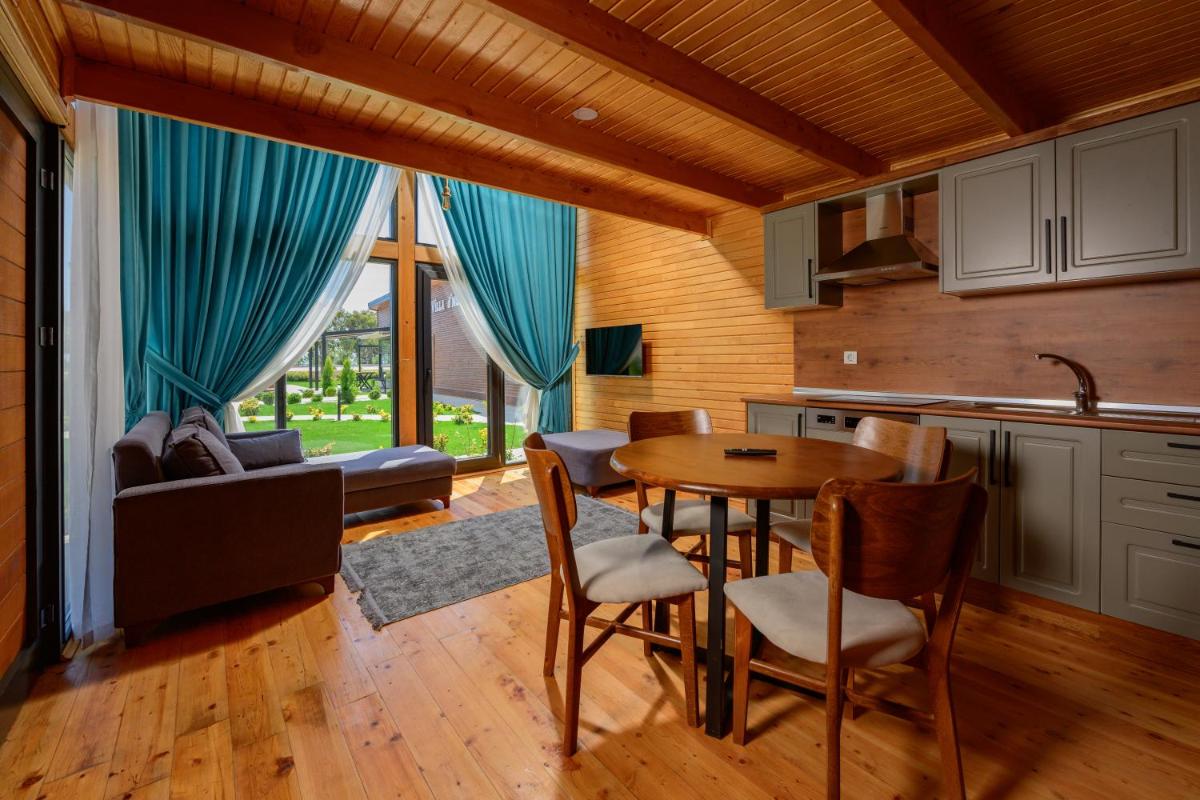 Villa d'Mare - Housity