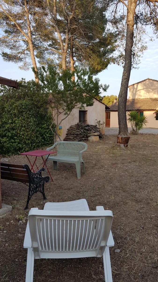 Appartement dans une villa au cœur de la Provence - Housity