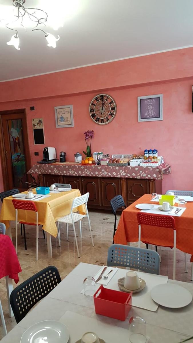 Happy House - Housity