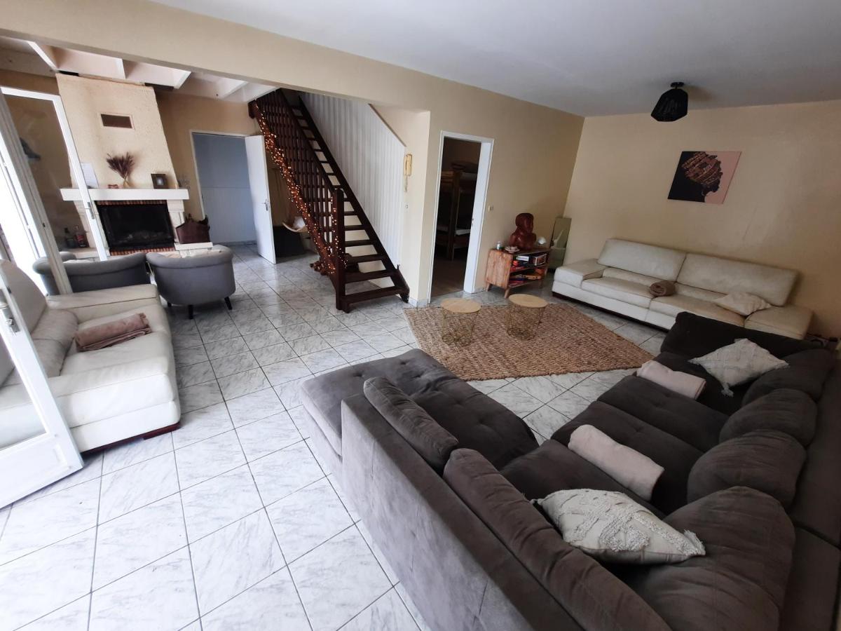 La maison couleur volcan - Housity