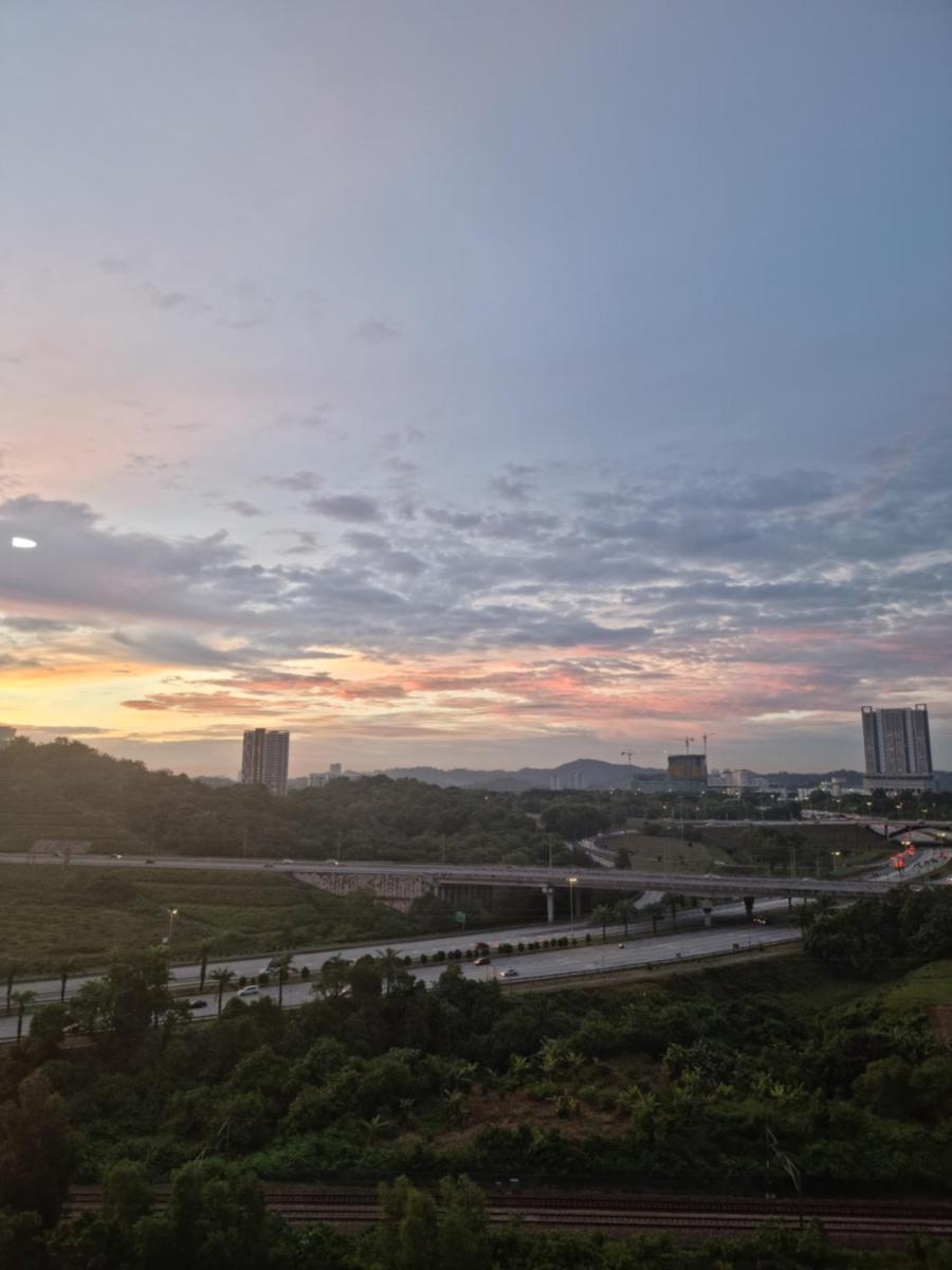 3R2B Entire Apartment Air-Conditioned by WNZ Home Putrajaya for Islamic Guests Only - Housity